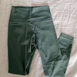 Lululemon Seafoam Leggings Size 4